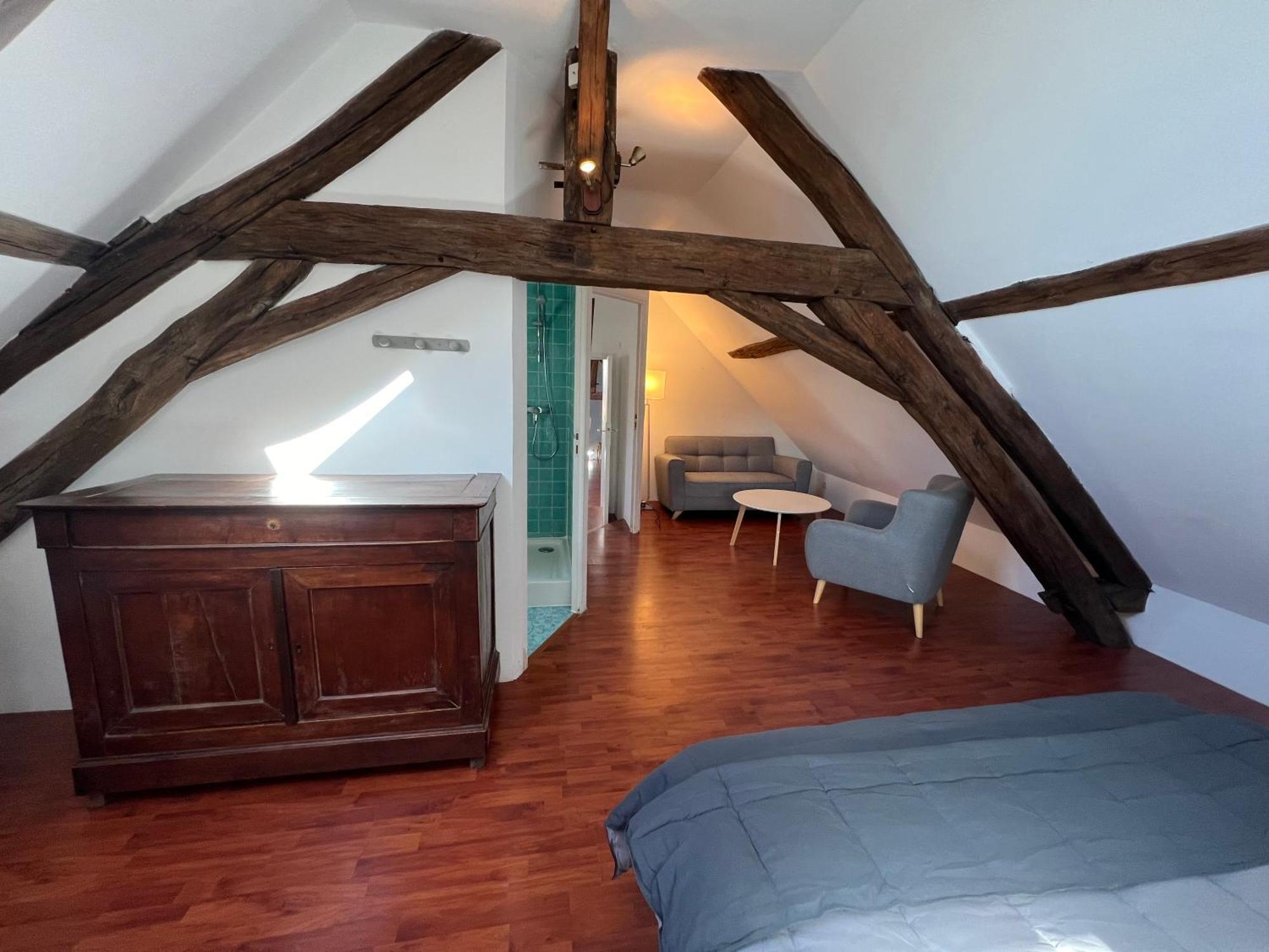 Bed and Breakfast Le Moulin De Corneil Mézilles Exterior foto